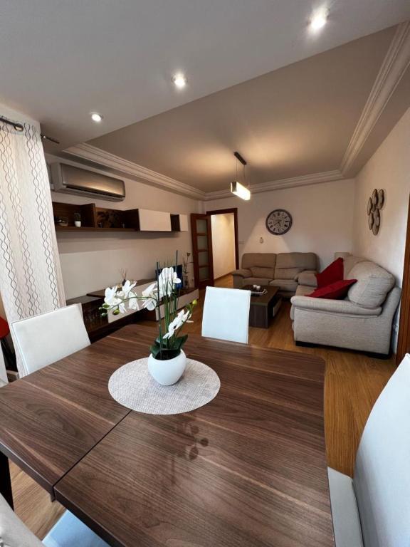 Beach Apartment อาลิกันเต ภายนอก รูปภาพ